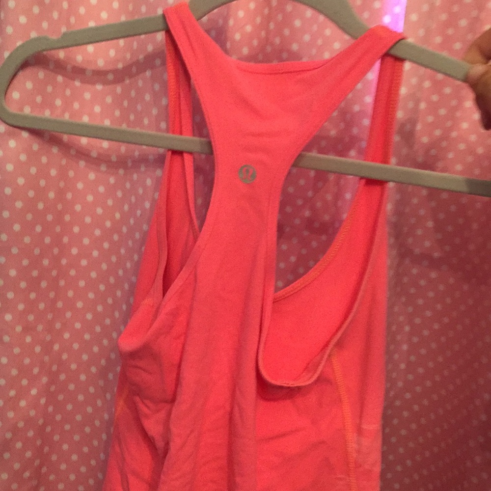 Lululemon tank top
